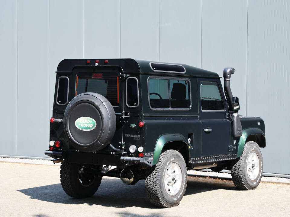 Afbeelding 24/38 van Land Rover 90 (1989)