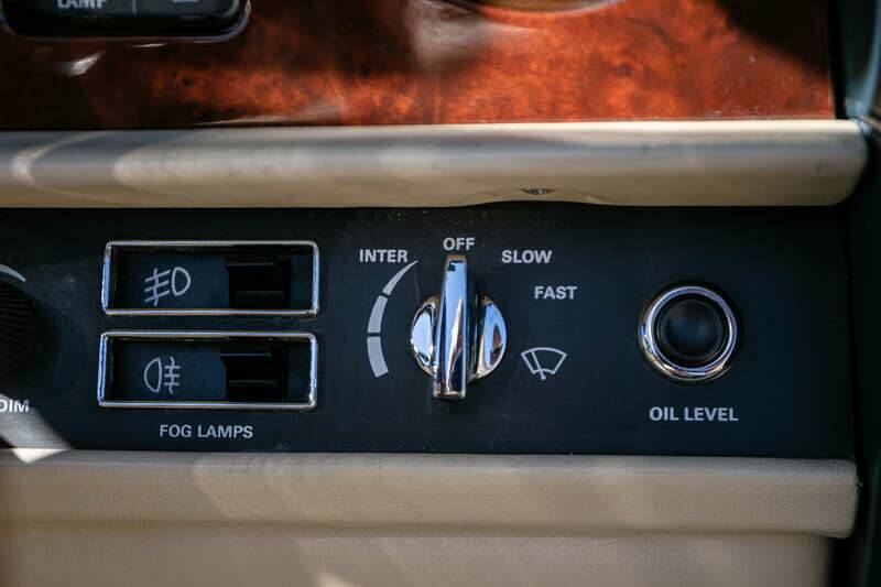 Image 15/47 of Bentley Continental (1987)