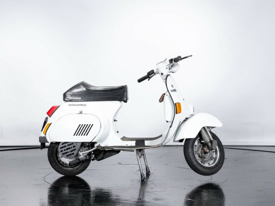 Image 2/23 of Piaggio Vespa PK 50 Automatica (1984)
