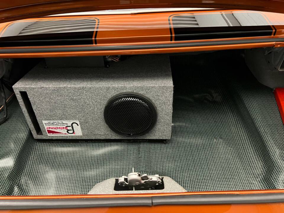 Image 14/19 of Chevrolet Camaro (1968)