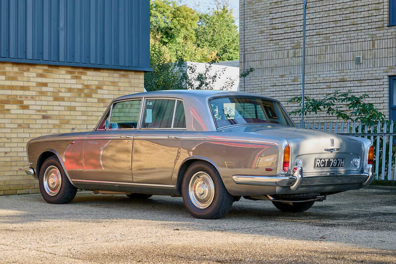 Bild 4/37 von Rolls-Royce Silver Shadow I (1969)