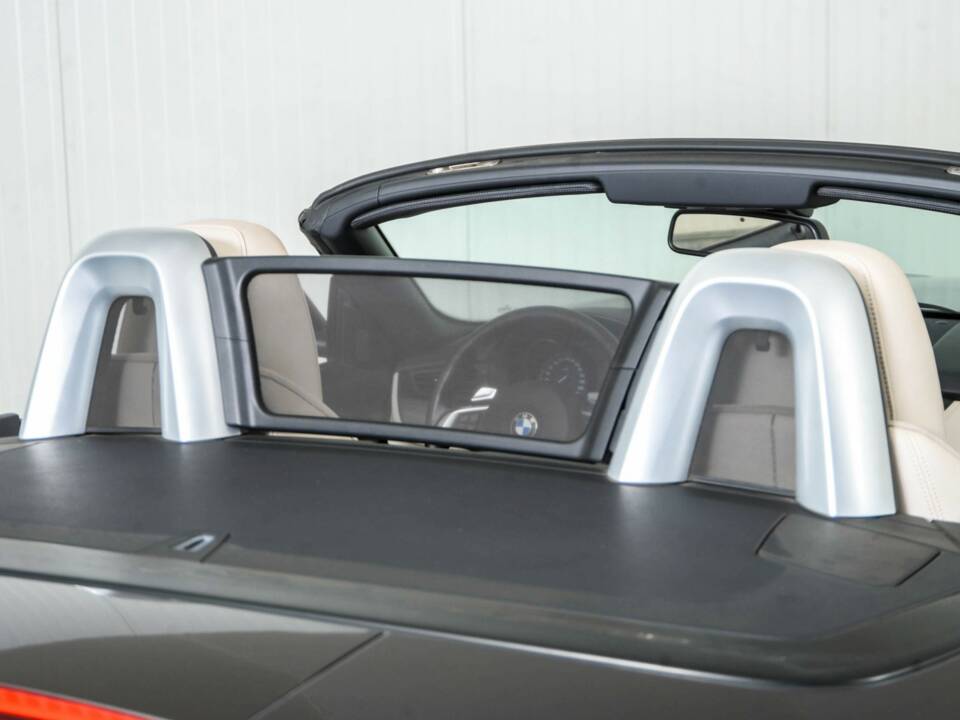 Image 33/50 of BMW Z4 sDrive23i (2009)