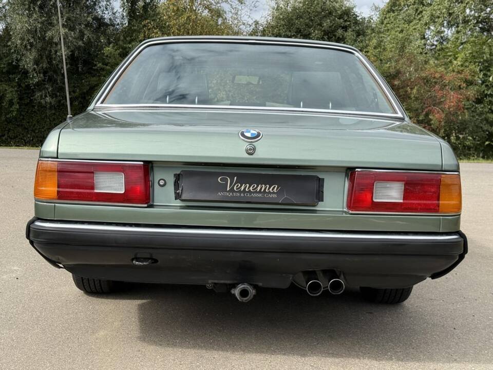 Image 6/19 of BMW 728i (1986)