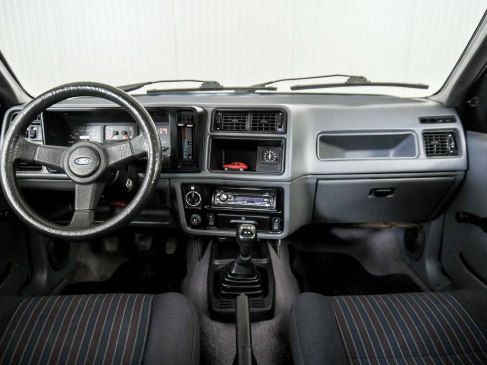 Afbeelding 7/50 van Ford Sierra 2.0 S (1987)