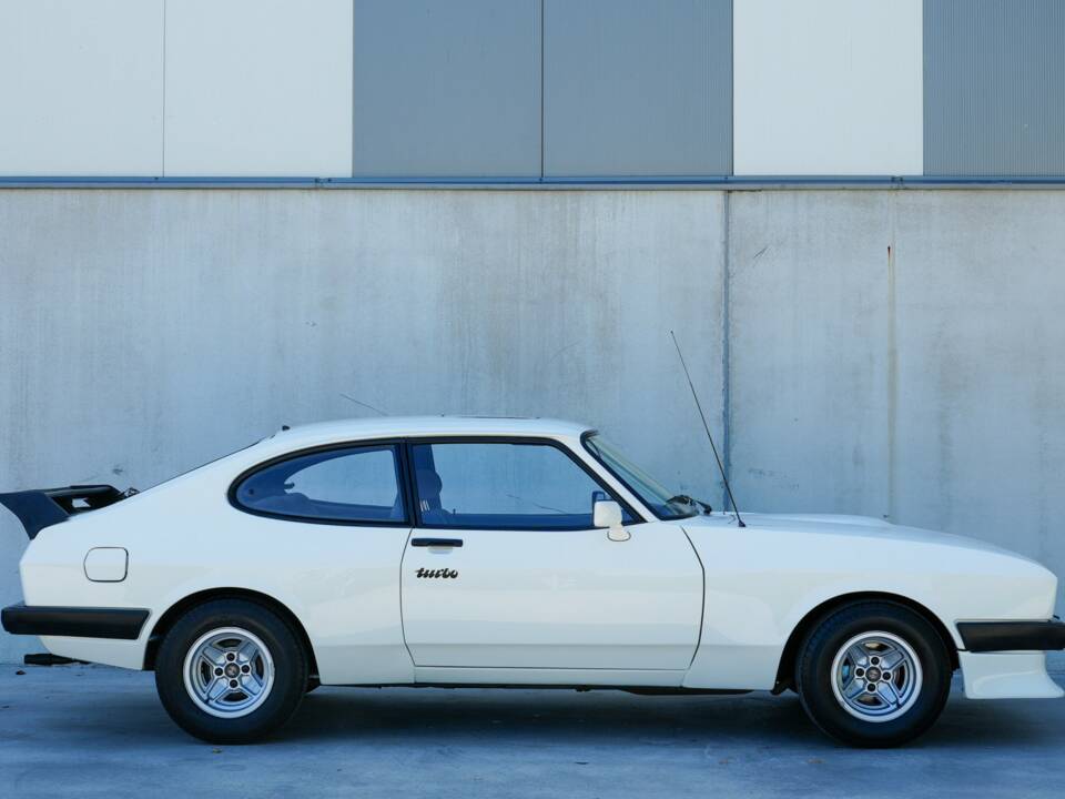 Image 9/39 de Ford Capri 2,8 Turbo (1982)