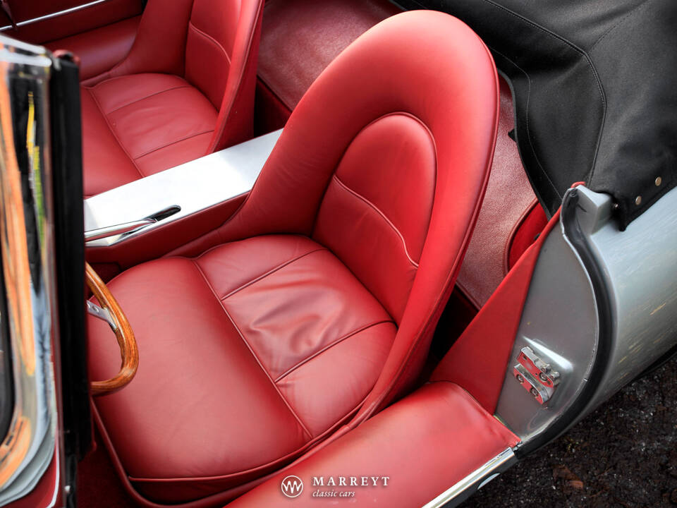 Bild 43/69 von Jaguar E-Type 3.8 Flat Floor (1961)