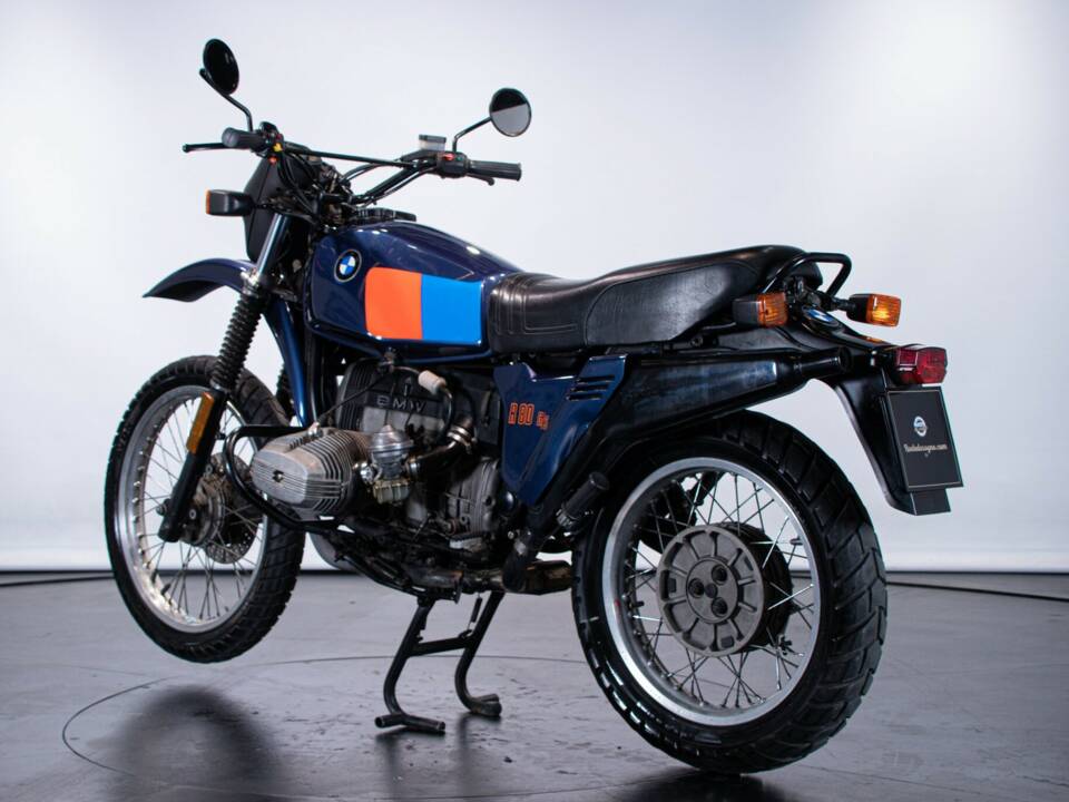 Image 8/50 of BMW R 80 GS (1988)