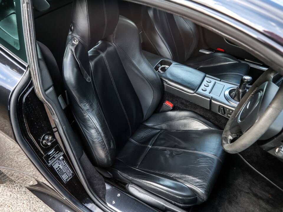 Image 24/30 de Aston Martin V8 Vantage (2007)