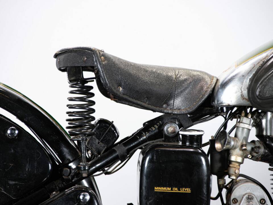 Image 20/50 de Ariel W/NG 350 (1941)