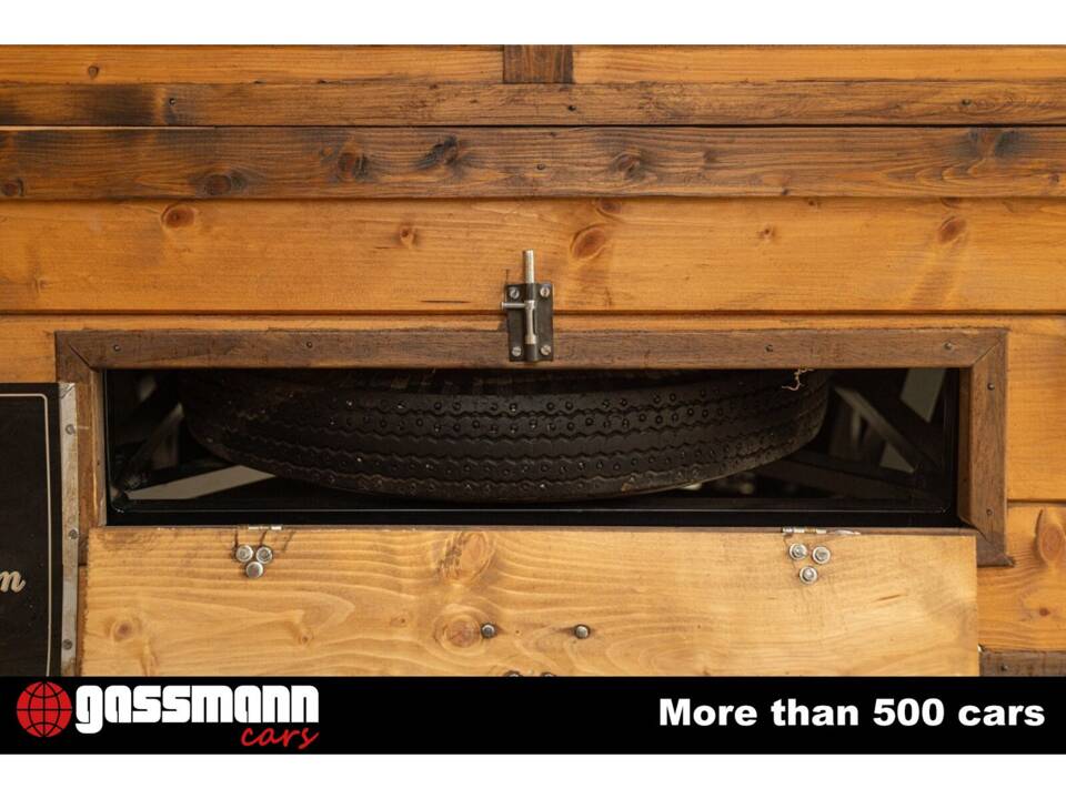 Image 10/15 of FIAT 500 C Furgonato (1951)