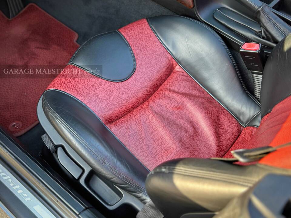 Image 35/66 de BMW Z3 2.8 (1998)