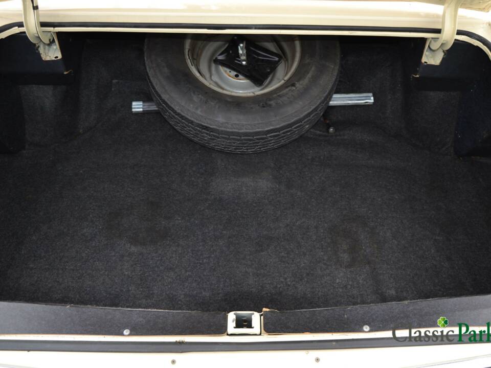 Image 14/50 de Buick Electra 225 Hardtop (1976)