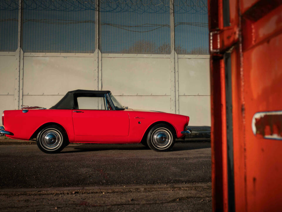 Image 3/36 de Sunbeam Alpine Mk V (1966)