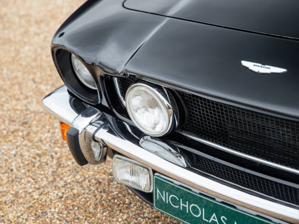 Bild 14/59 von Aston Martin V8 EFi Volante (1988)