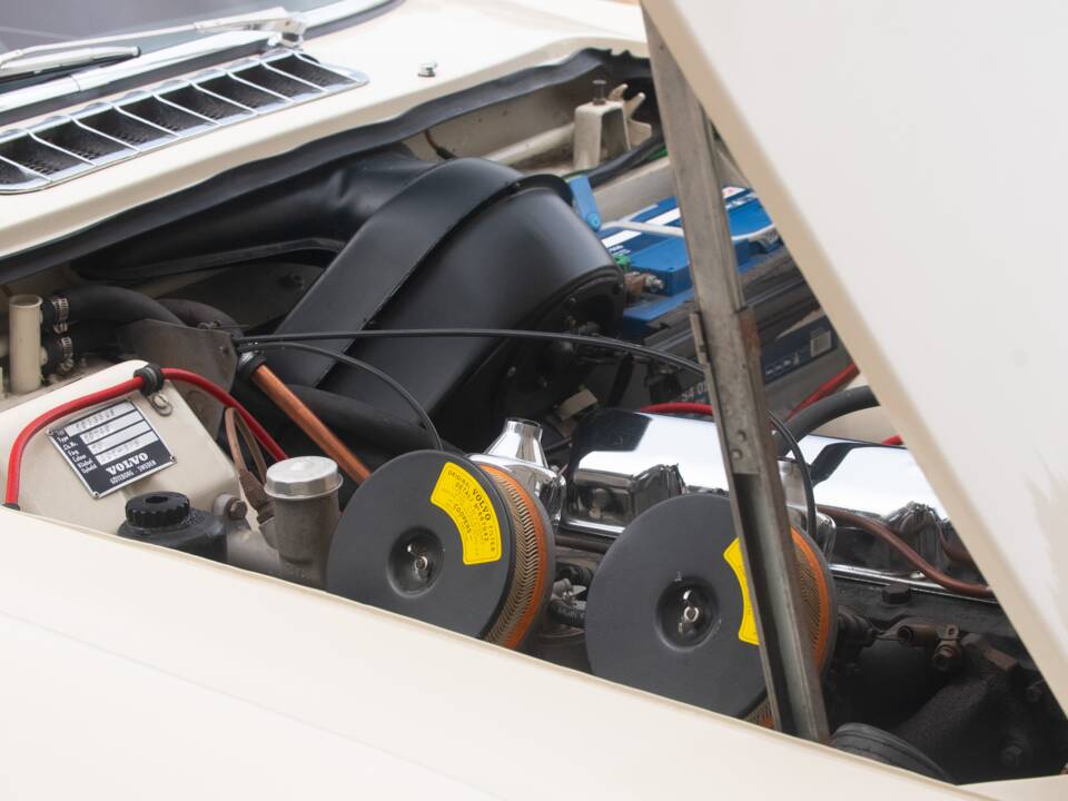Image 49/50 of Volvo 1800 S (1966)