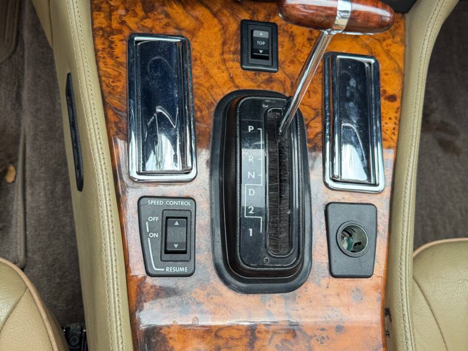 Bild 60/62 von Jaguar XJ-S Convertible (1988)