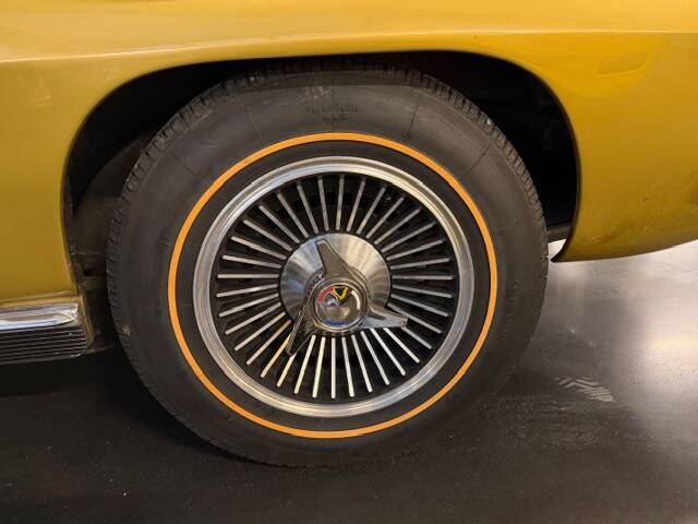 Bild 21/21 von Chevrolet Corvette Sting Ray (1966)