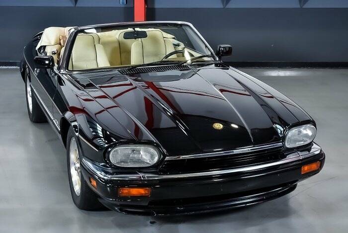 Bild 4/7 von Jaguar XJS 6.0 (1994)