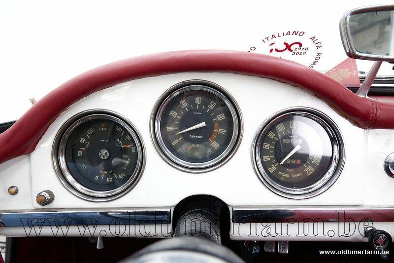 Image 21/30 de Alfa Romeo Giulia 1600 Spider Veloce (1965)