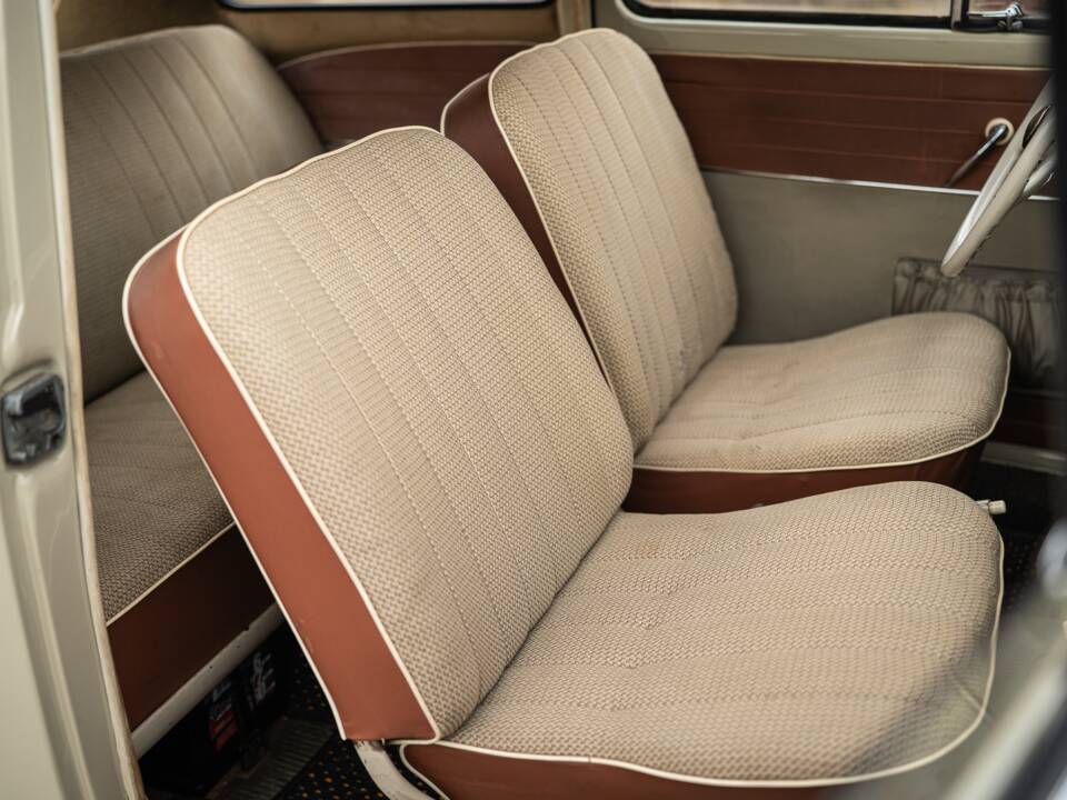 Bild 42/71 von Volkswagen Käfer 1200 Standard "Dickholmer" (1959)