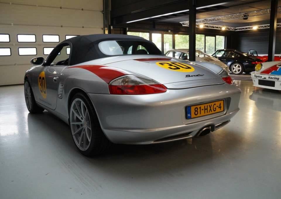 Immagine 43/50 di Porsche Boxster (2003)