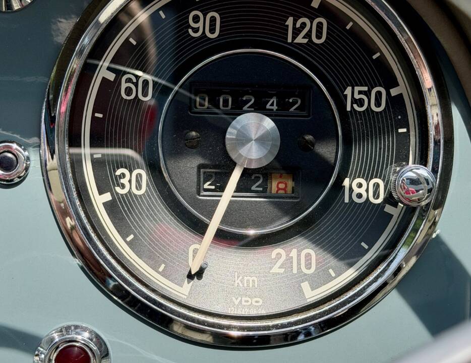 Image 11/19 de Mercedes-Benz 190 SL (1959)
