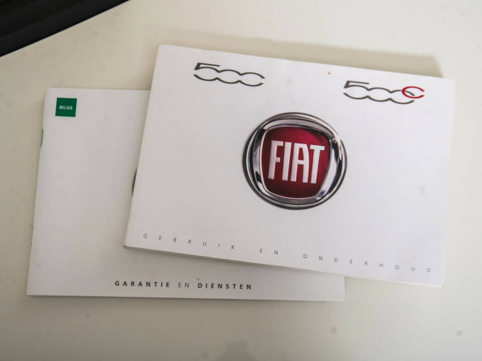 Image 48/50 of FIAT 500 (2018)