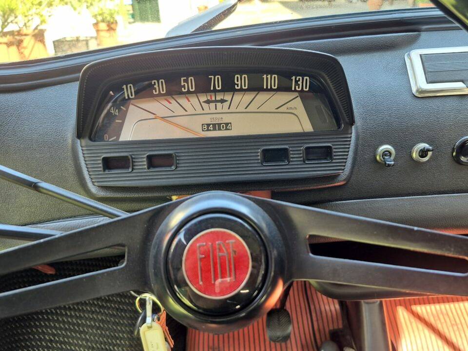 Bild 24/41 von FIAT 500 L (1972)