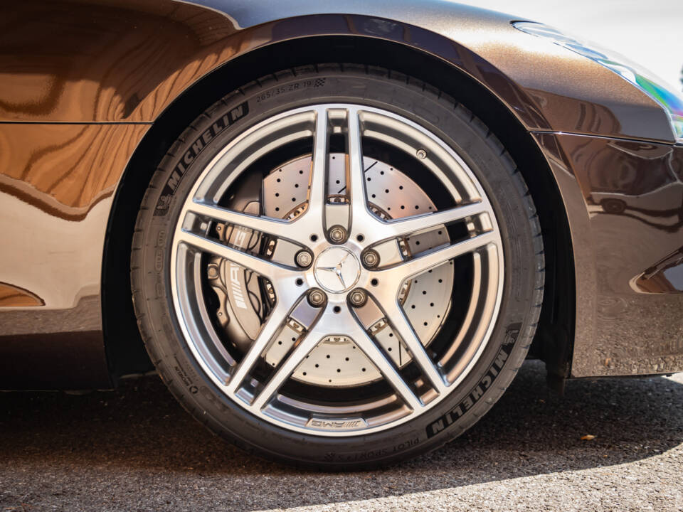 Afbeelding 11/50 van Mercedes-Benz SLS AMG Roadster (2013)