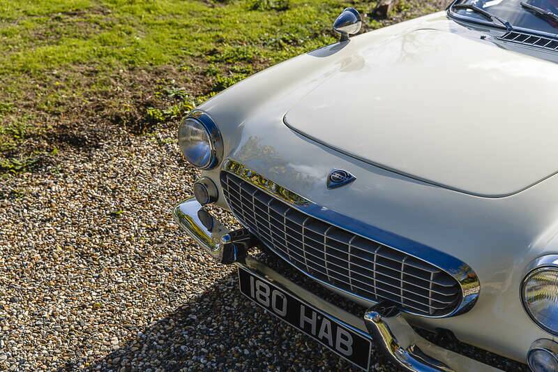 Image 40/50 of Volvo P 1800 (1962)