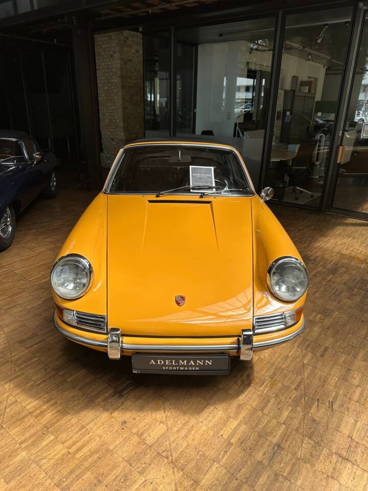 Image 8/25 of Porsche 912 (1967)