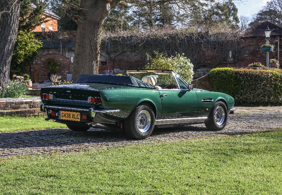 Image 13/30 of Aston Martin V8 EFi Volante (1989)