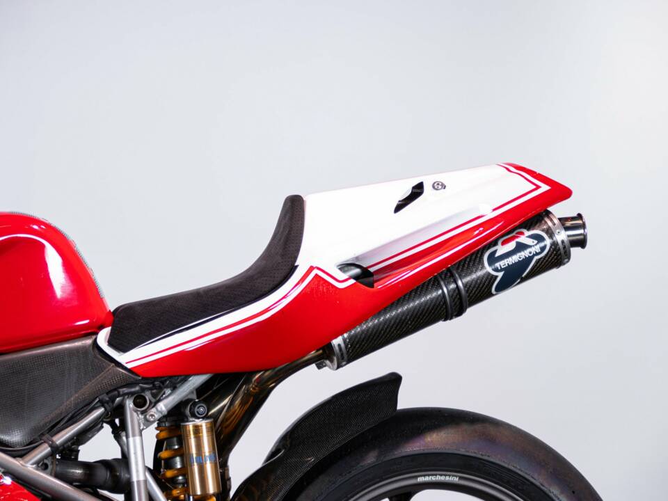 Immagine 38/50 di Ducati DUMMY (1999)