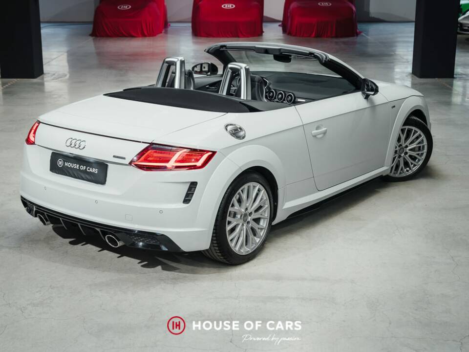 Image 7/25 of Audi TT 45 TFSI Quattro (2019)