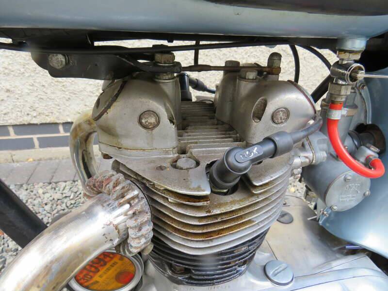 Bild 23/40 von Triumph DUMMY (1960)