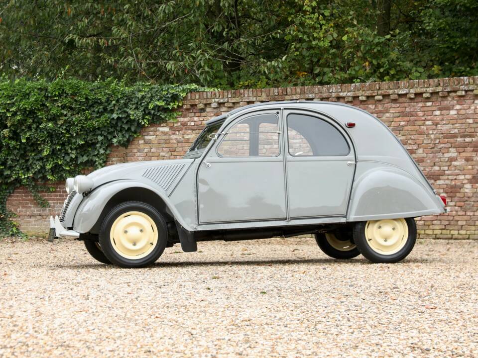 Bild 26/50 von Citroën 2 CV AZ (1955)