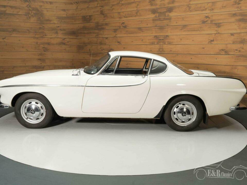 Bild 4/17 von Volvo 1800 S (1965)