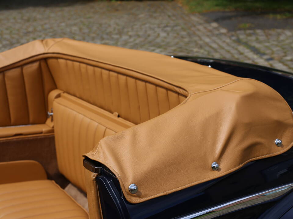 Image 38/56 of Mercedes-Benz 300 Sc Roadster (1958)