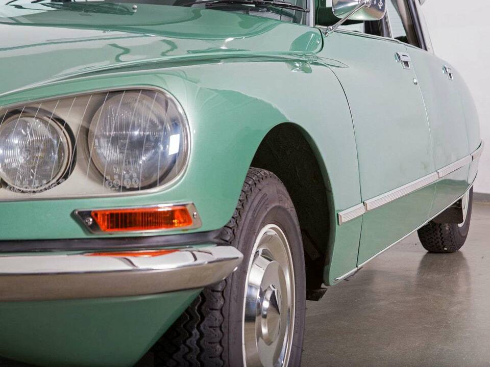 Bild 8/20 von Citroën DS 23 Pallas (1974)