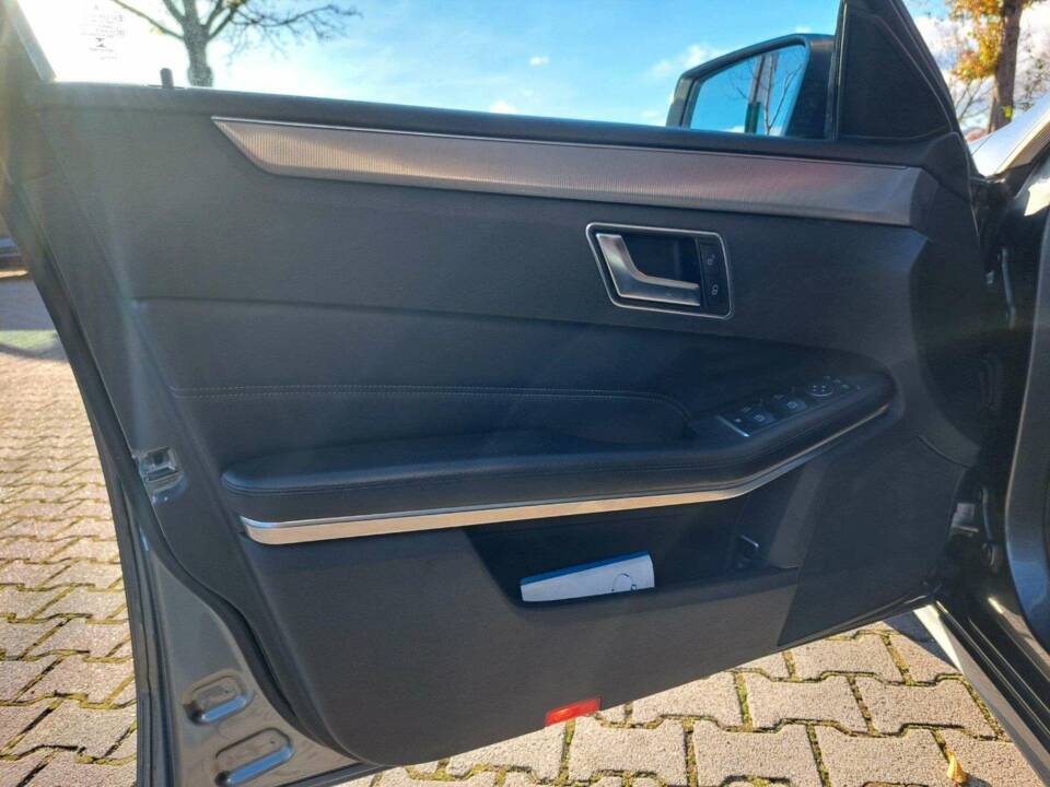 Afbeelding 26/32 van Mercedes-Benz E 220 BlueTEC (2016)