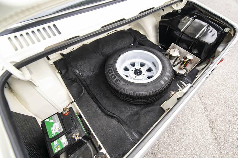 Bild 40/40 von Ford Escort Twin Cam (1971)