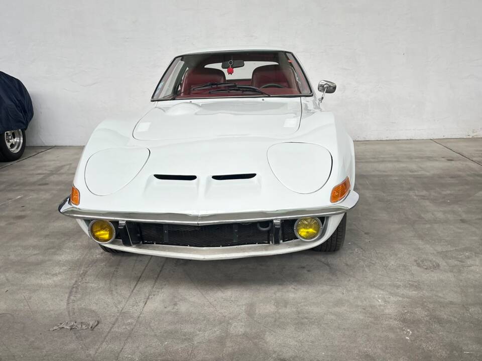 Image 147/159 of Opel GT 1900 (1970)