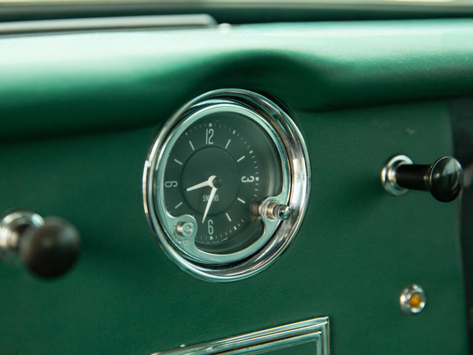 Immagine 20/50 di Aston Martin DB 4 Prototype (1957)