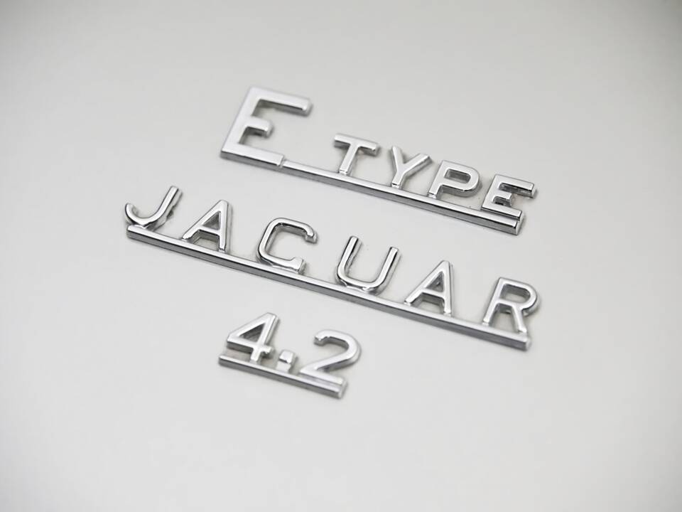 Afbeelding 18/27 van Jaguar E-Type 4.2 (1966)