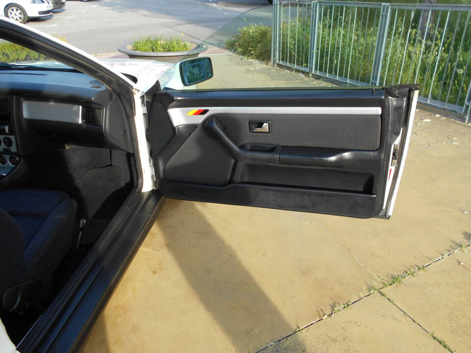 Bild 14/23 von Audi Coupe - 2.3E (1992)