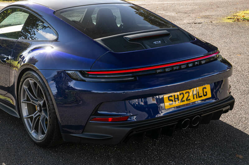 Immagine 9/50 di Porsche 911 GT3 Touring (2022)