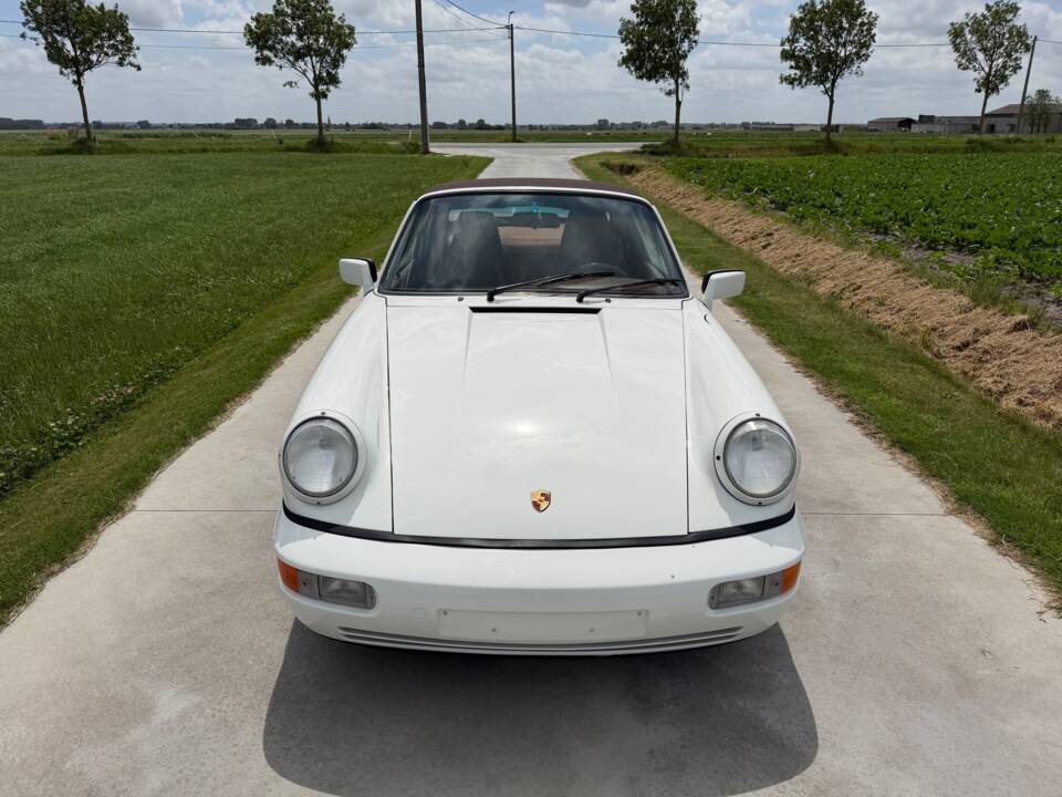 Image 12/62 of Porsche 911 Carrera 2 (1990)