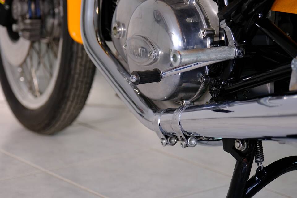 Afbeelding 72/96 van Ducati 750 Sport (1974)