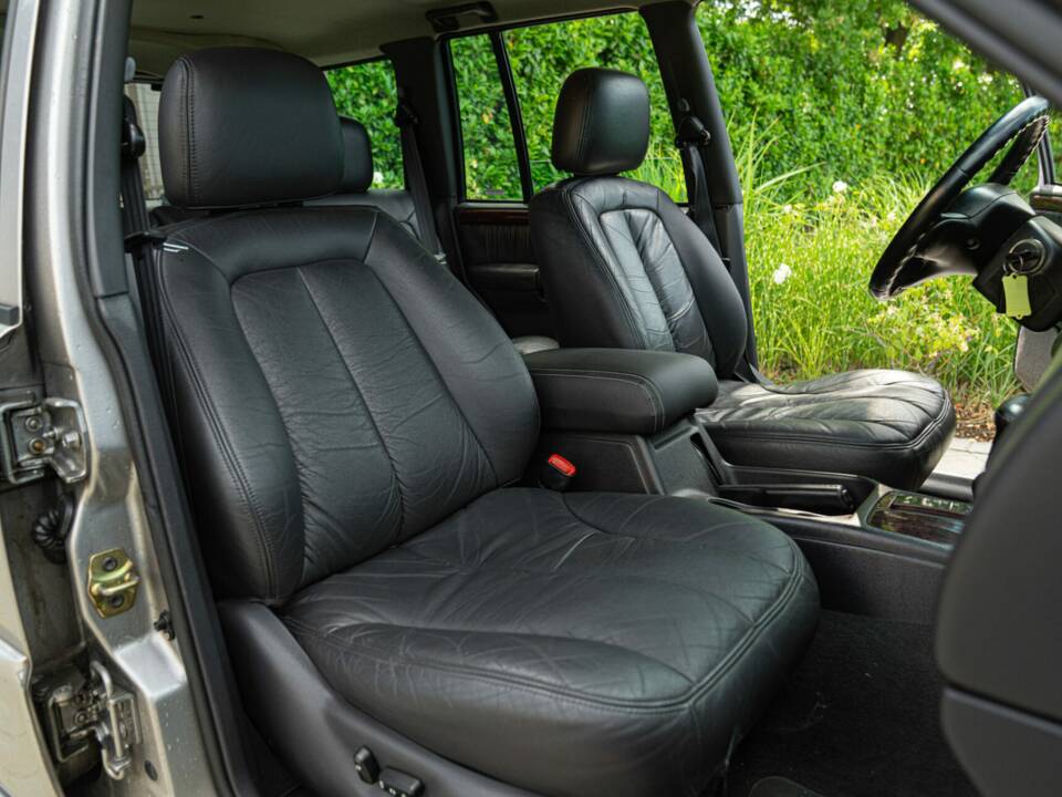 Bild 26/50 von Jeep Grand Cherokee 5.9 Limited (1998)