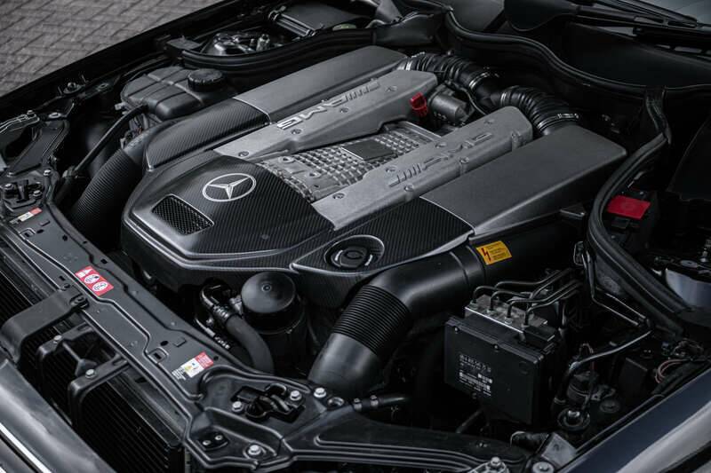 Image 44/50 of Mercedes-Benz CLK DTM AMG (2004)